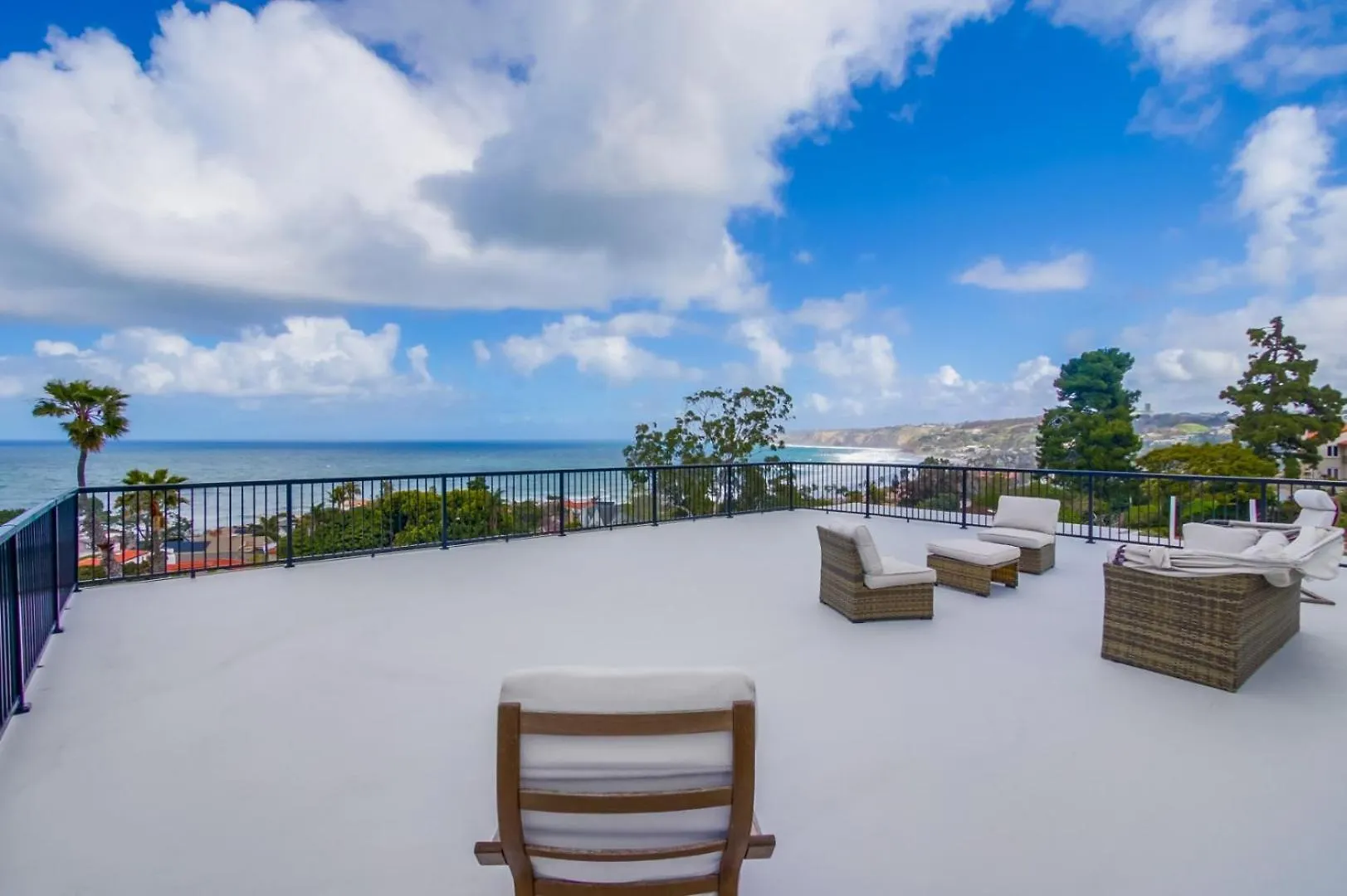 Semesterbostad 360 Rooftop View Ocean Breeze 6 Min To Beach *