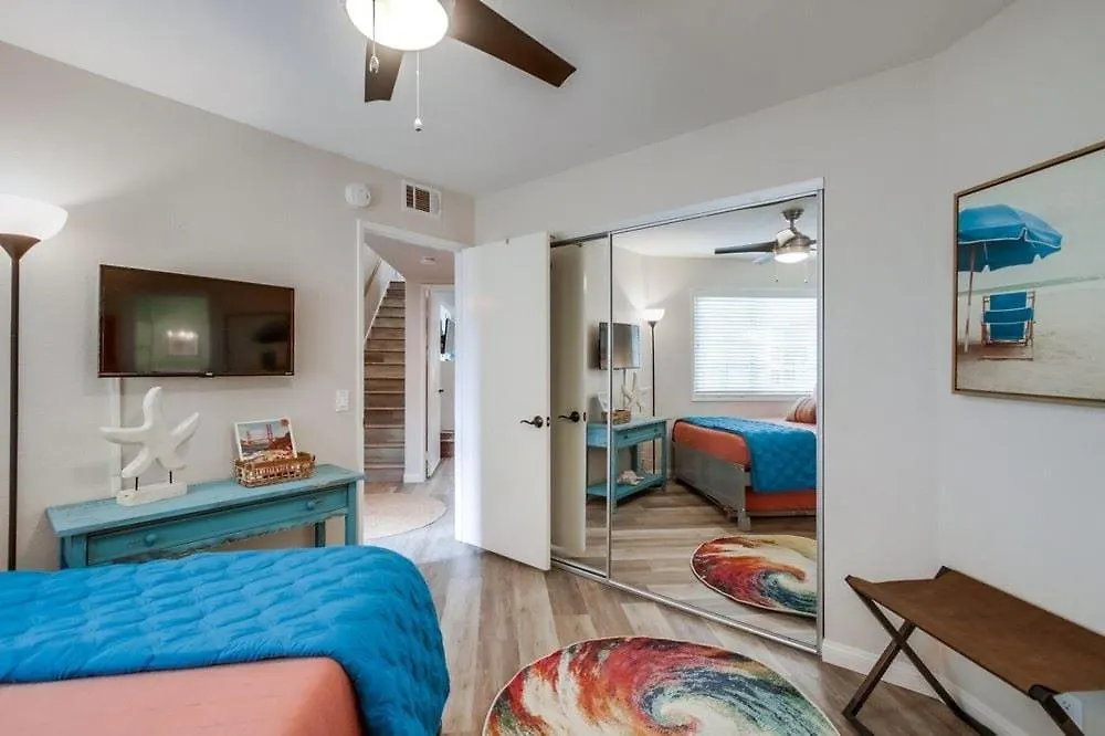 Holiday home Coastal Escape *