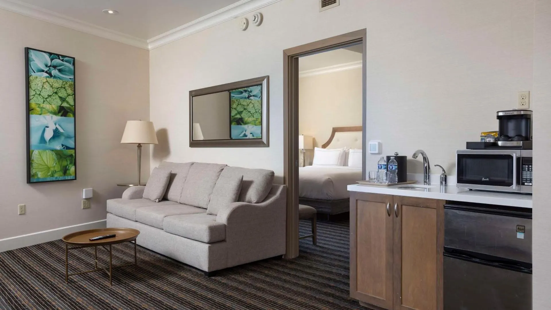Doubletree By Hilton Bayside 3* San Diego