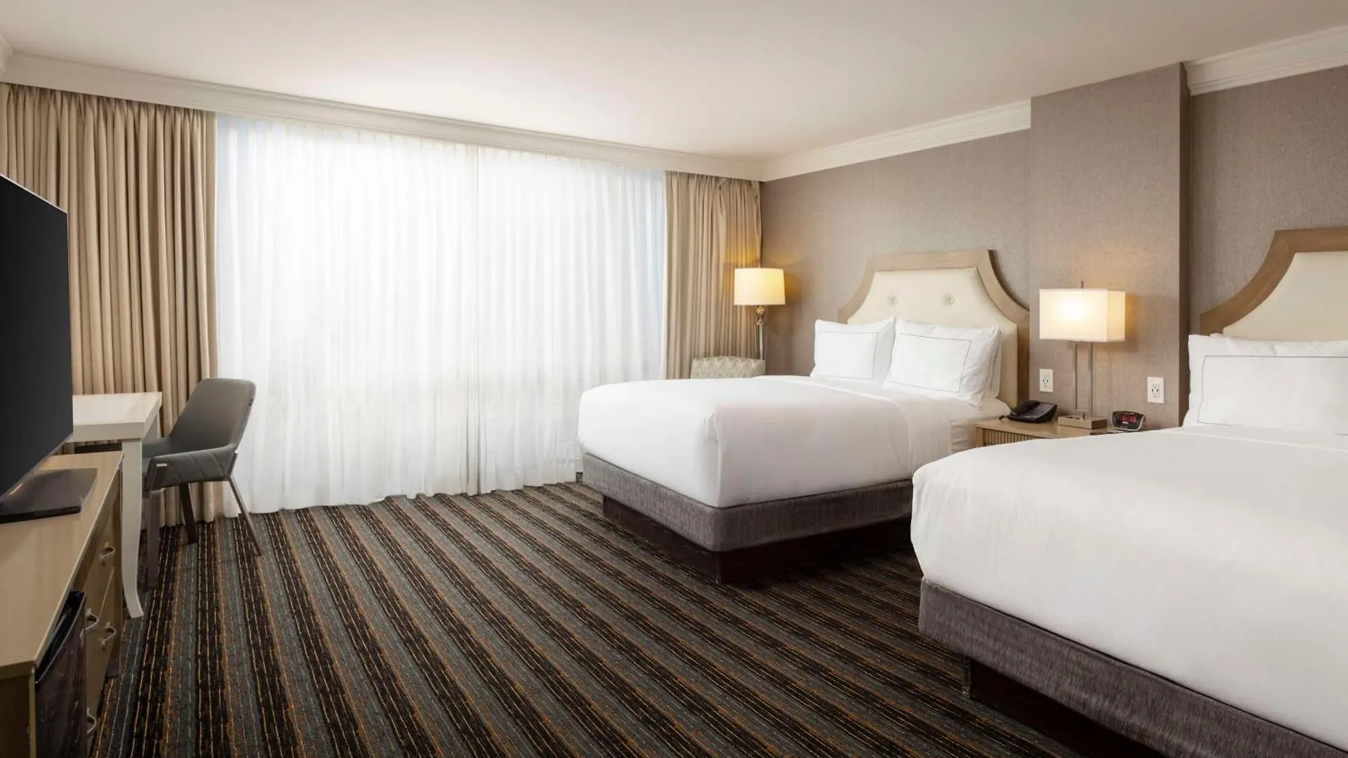 Doubletree By Hilton Bayside Semesteranläggning (resort) San Diego