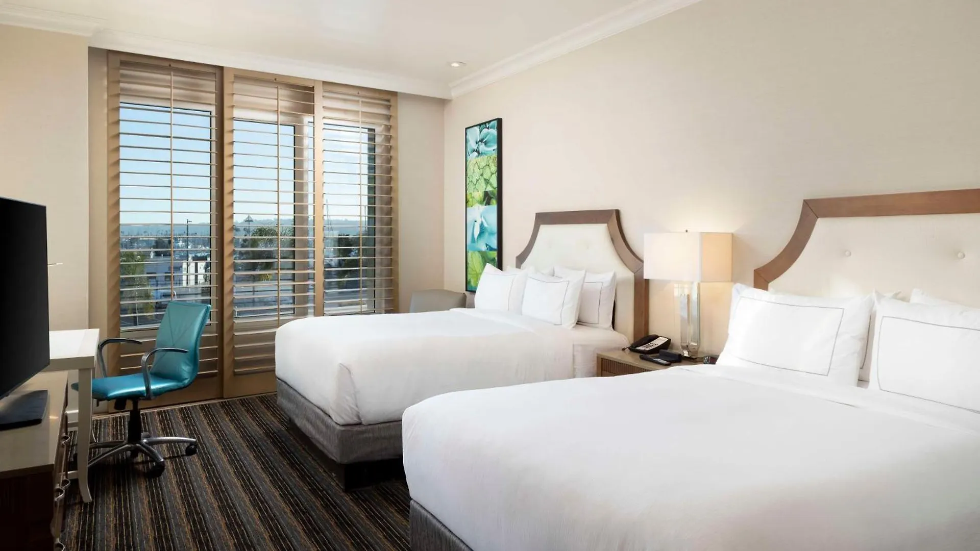 Doubletree By Hilton Bayside 3* San Diego