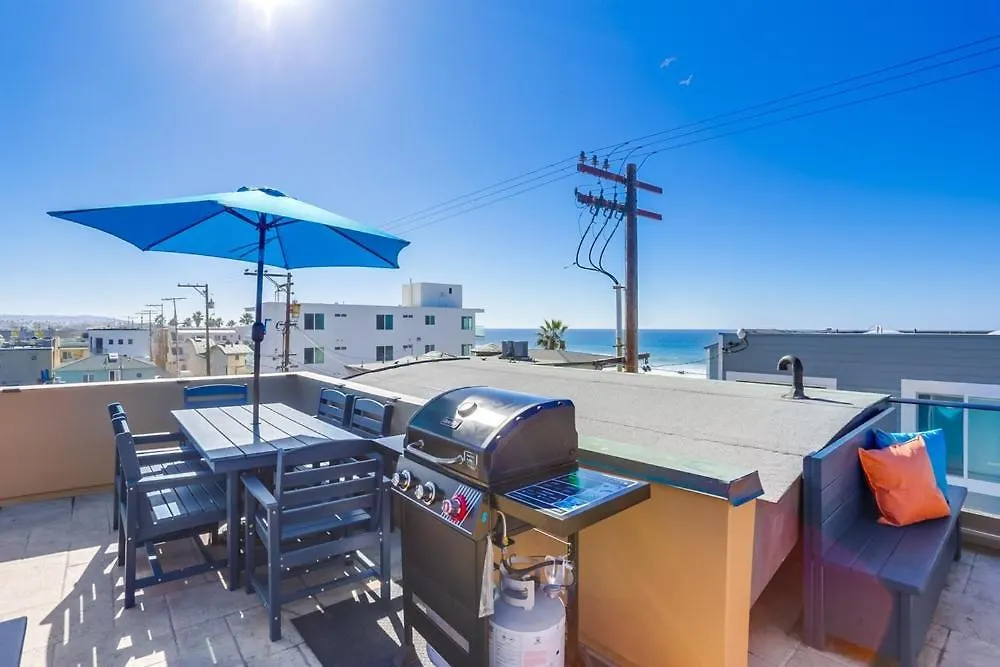 Ocean Breeze 2 Holiday home *