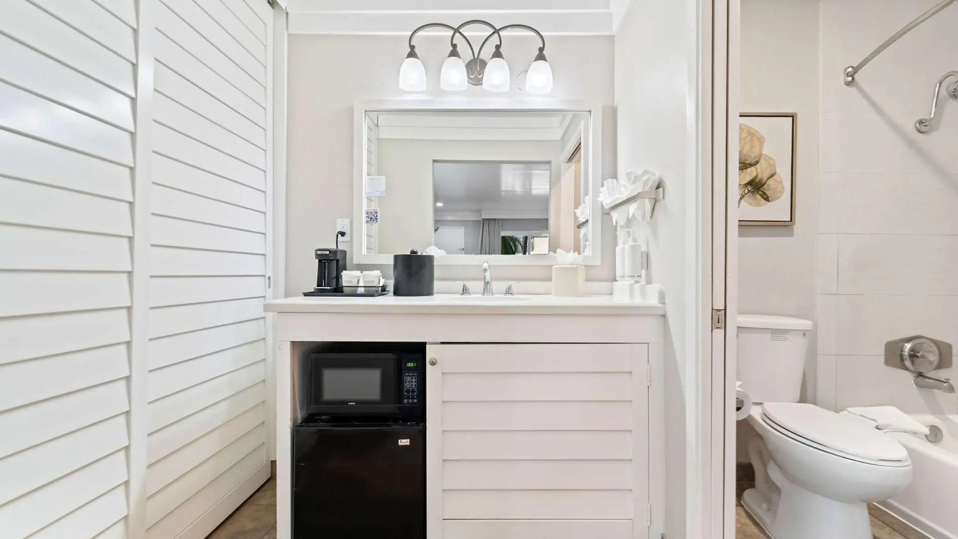 Days By Wyndham Circle 3* San Diego