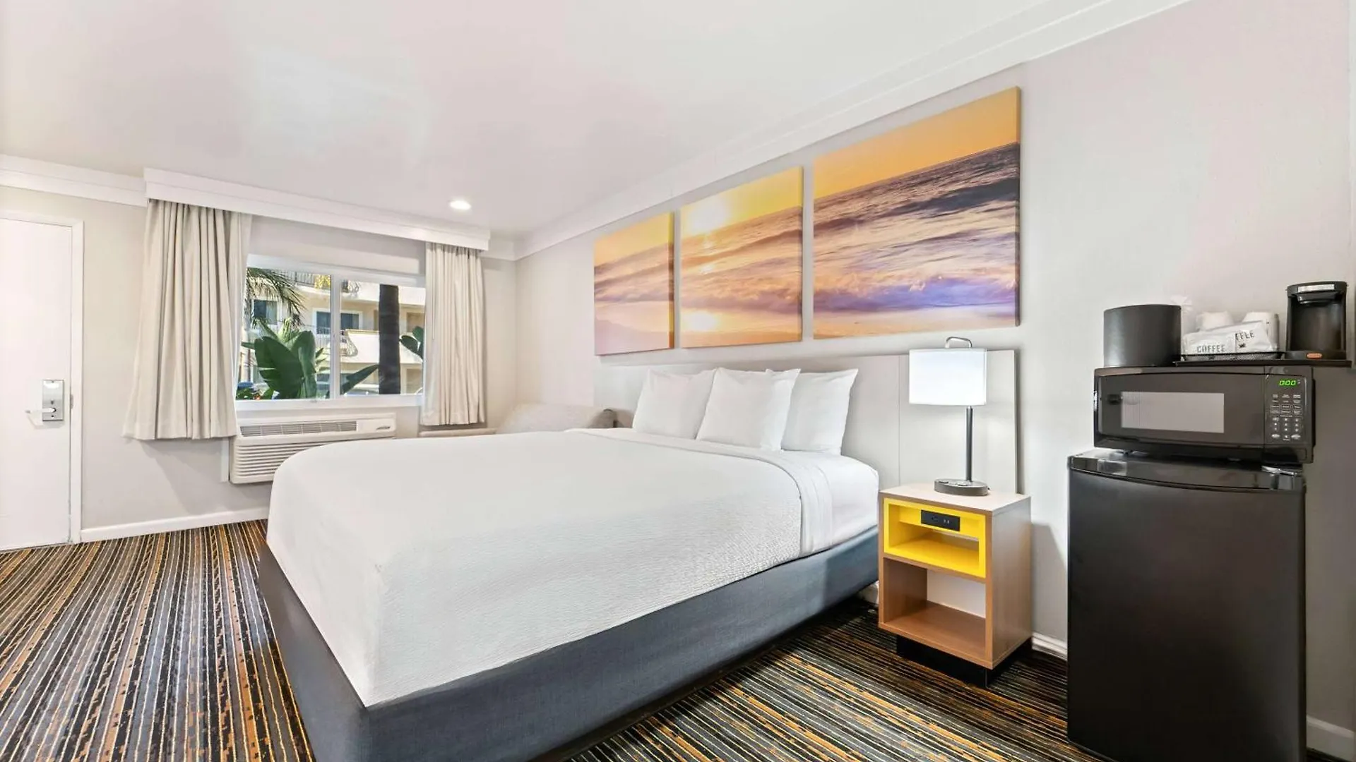 Hotel Days By Wyndham Circle San Diego