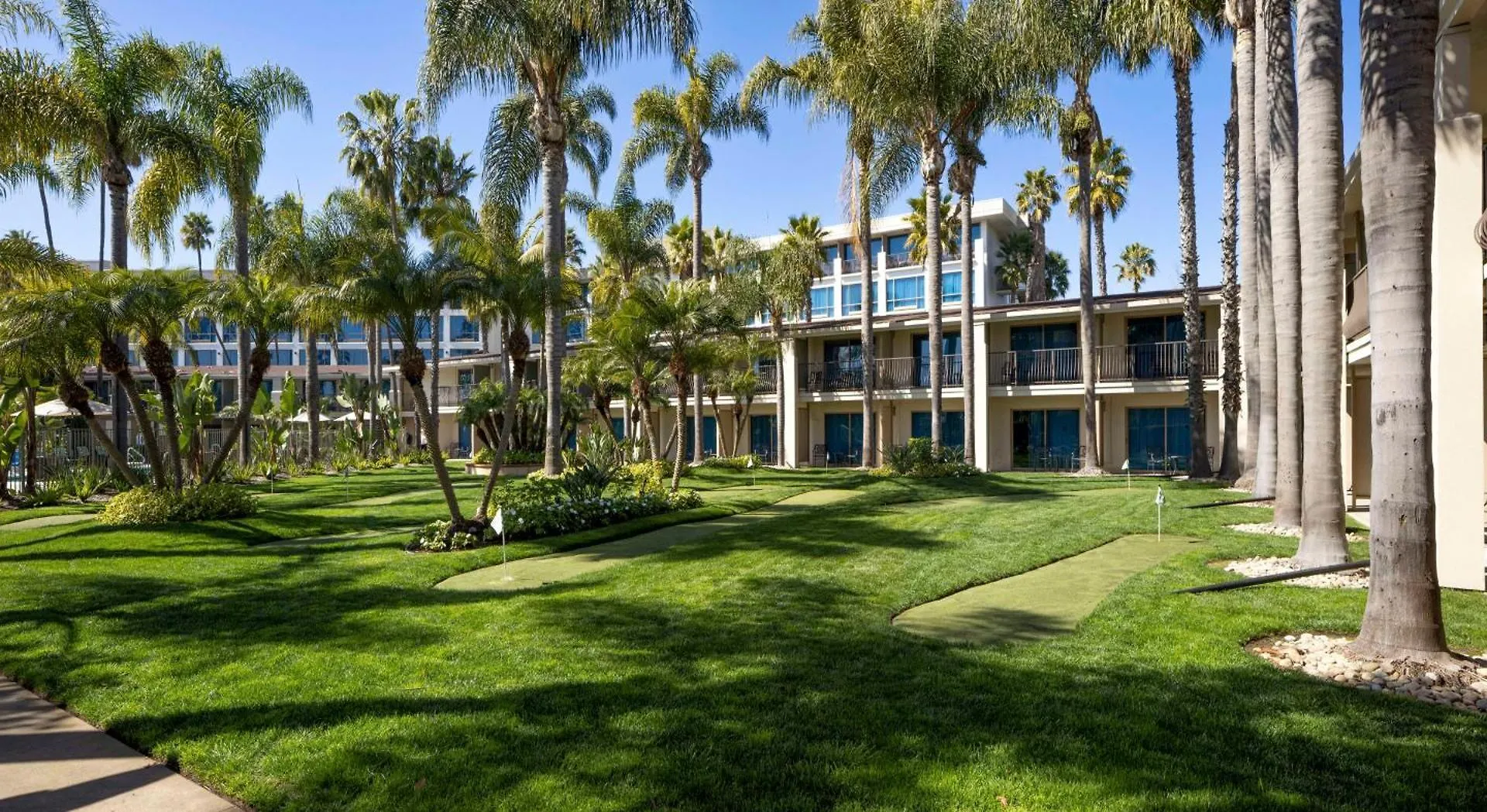 Semesteranläggning (resort) Doubletree By Hilton Bayside 3*