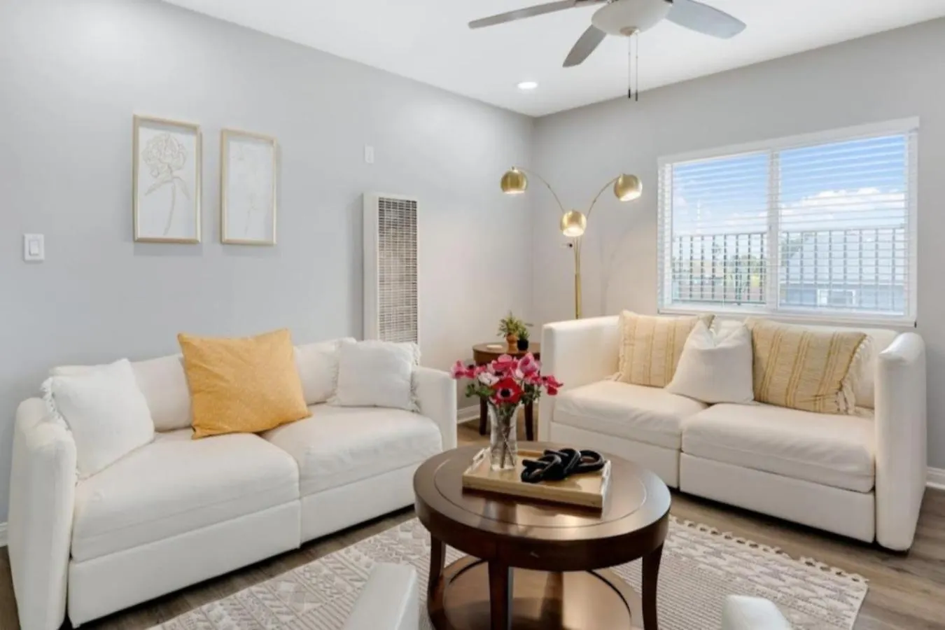 Apartment Leyla Pool Min To Downtown Freeways Beaches *