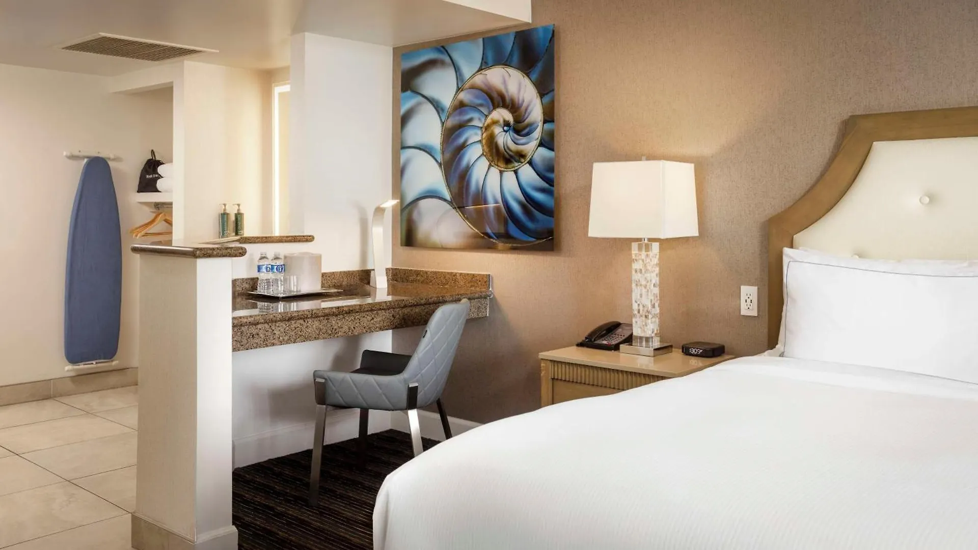 Semesteranläggning (resort) Doubletree By Hilton Bayside 3*