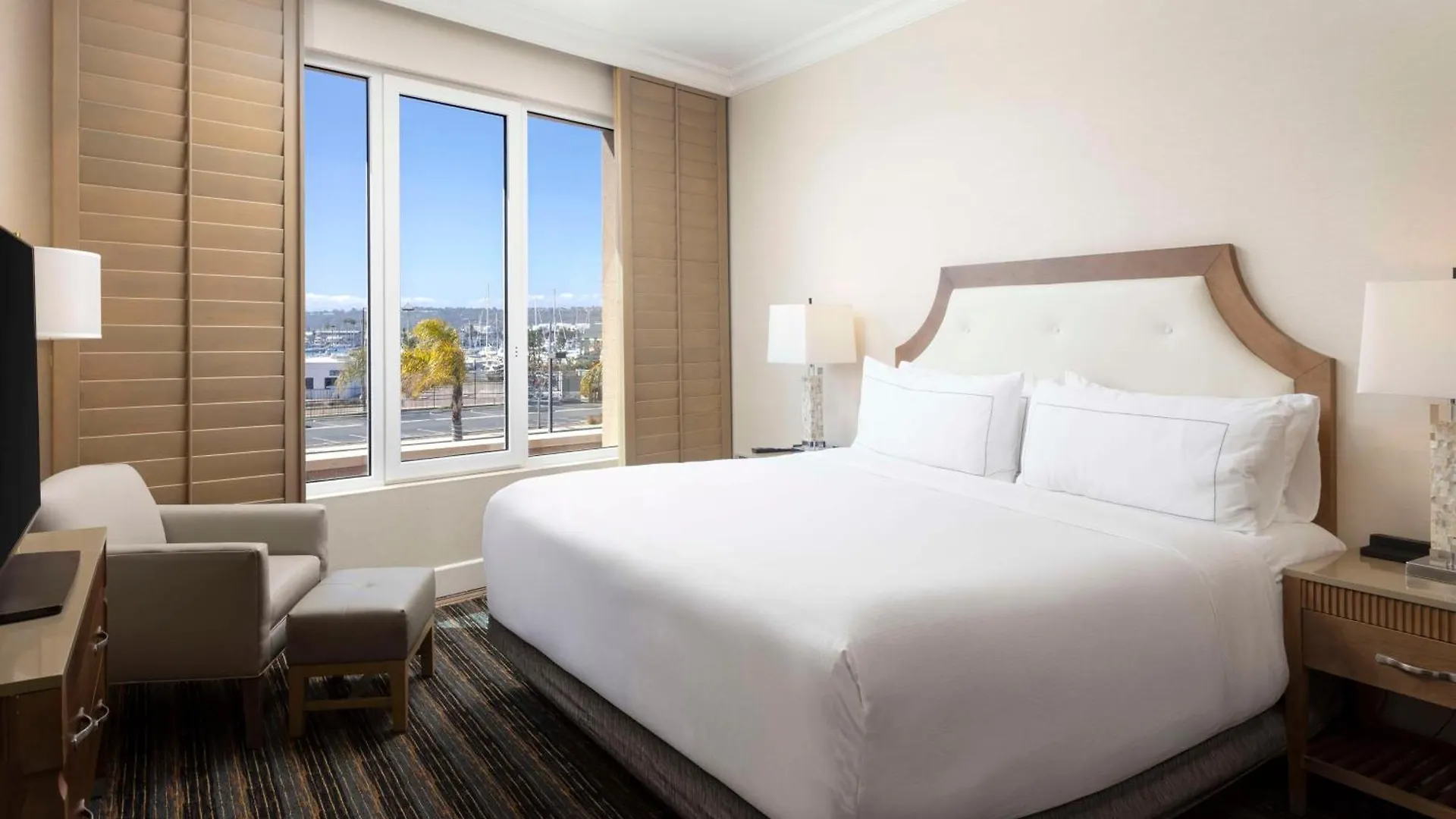 Doubletree By Hilton Bayside Semesteranläggning (resort) San Diego