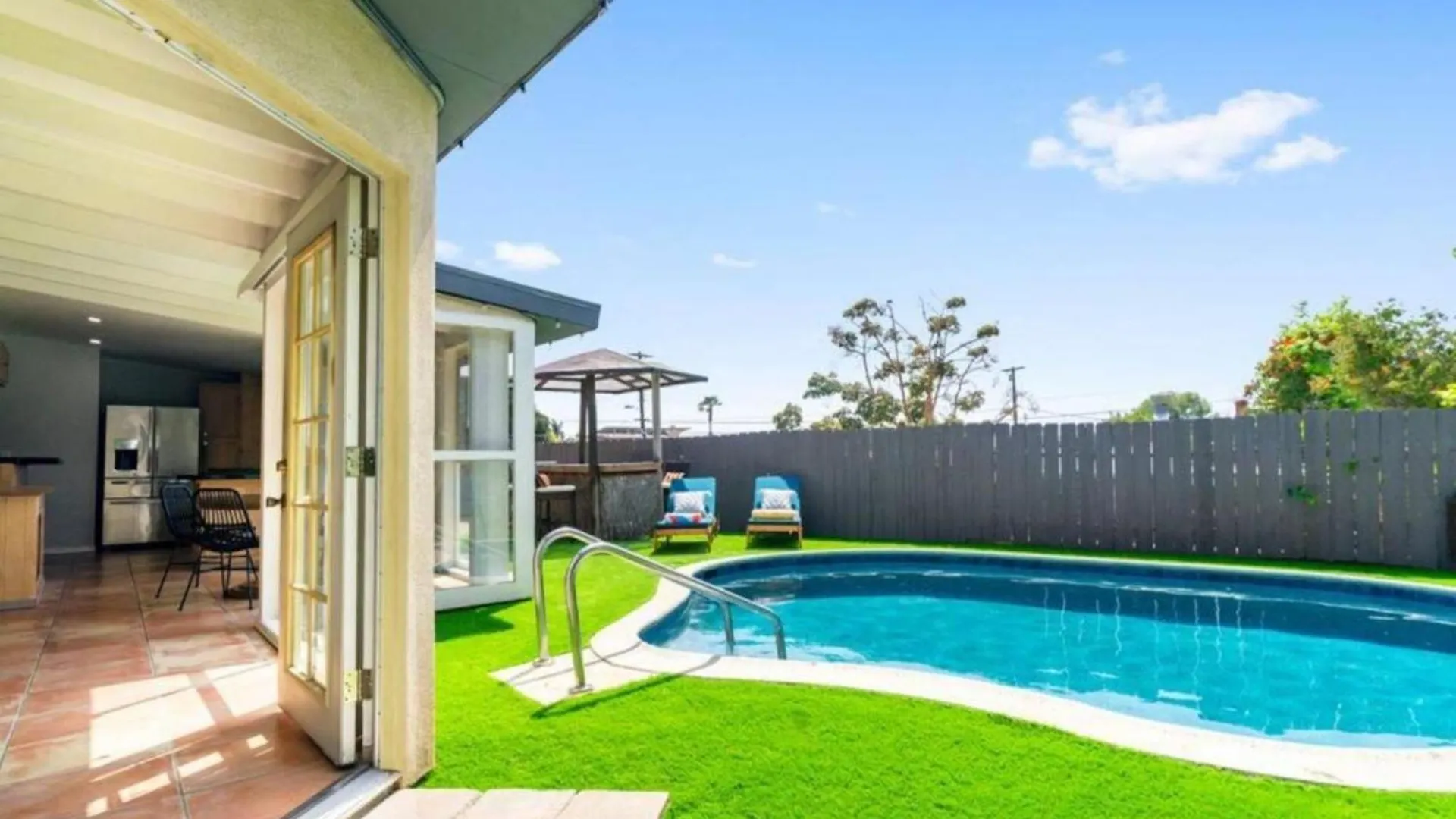 Relax And Play Pool, Hot Tub And Sleeps 16 Lägenhet San Diego