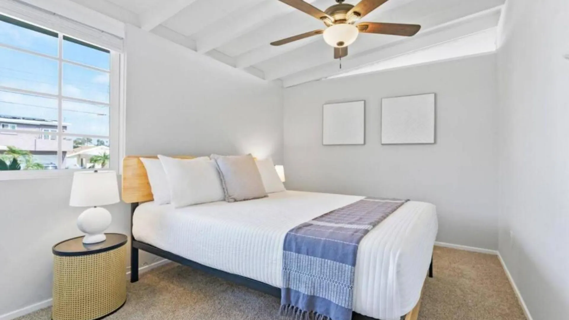Relax And Play Pool, Hot Tub And Sleeps 16 Lägenhet