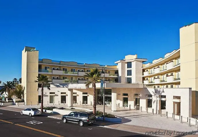 Pier South Resort, Autograph Collection Hotel 3*