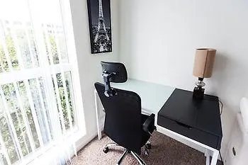 Corporate Suites In Downtown Hotell 2*