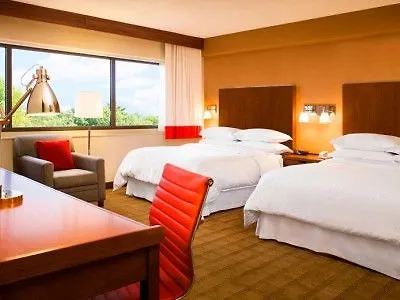 Four Points By Sheraton מלון