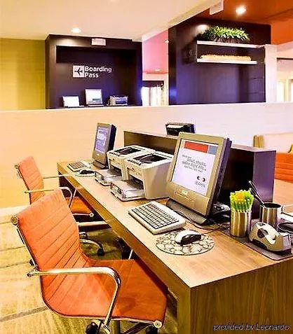 Courtyard By Marriott Sorrento Valley Hotel