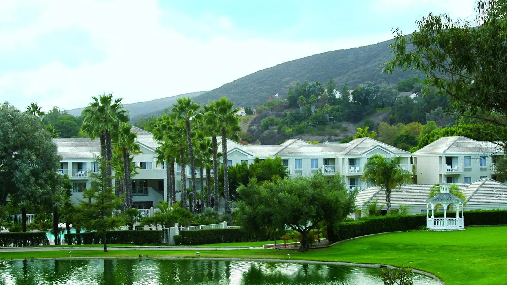 Karlan - A Doubletree By Hilton 4*