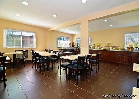 Super 8 By Wyndham Circle 2* San Diego
