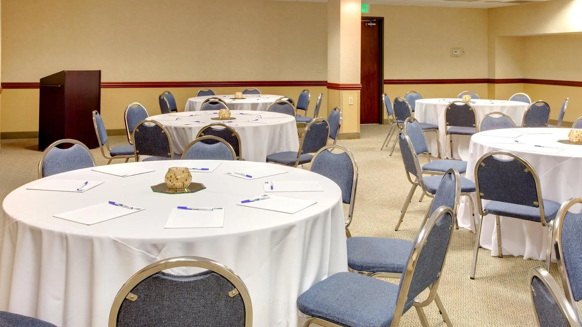 Hotel Express - Downtown By Ihg 3*