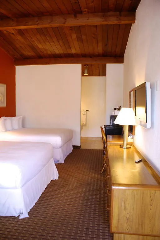 Hotel Days Harbor View 2*