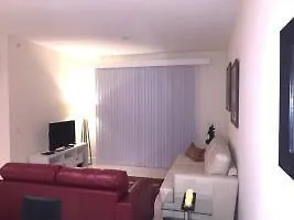 Otel Pelican Furnished Downtown 5*