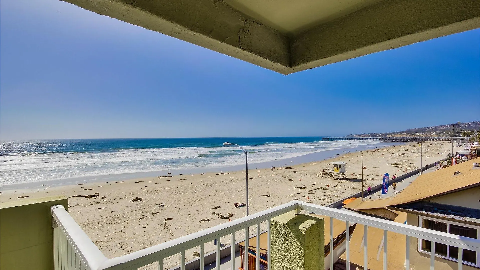Surfer Hotel 3*