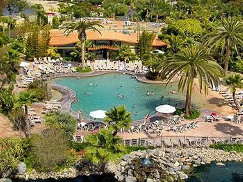 Paradise Point &