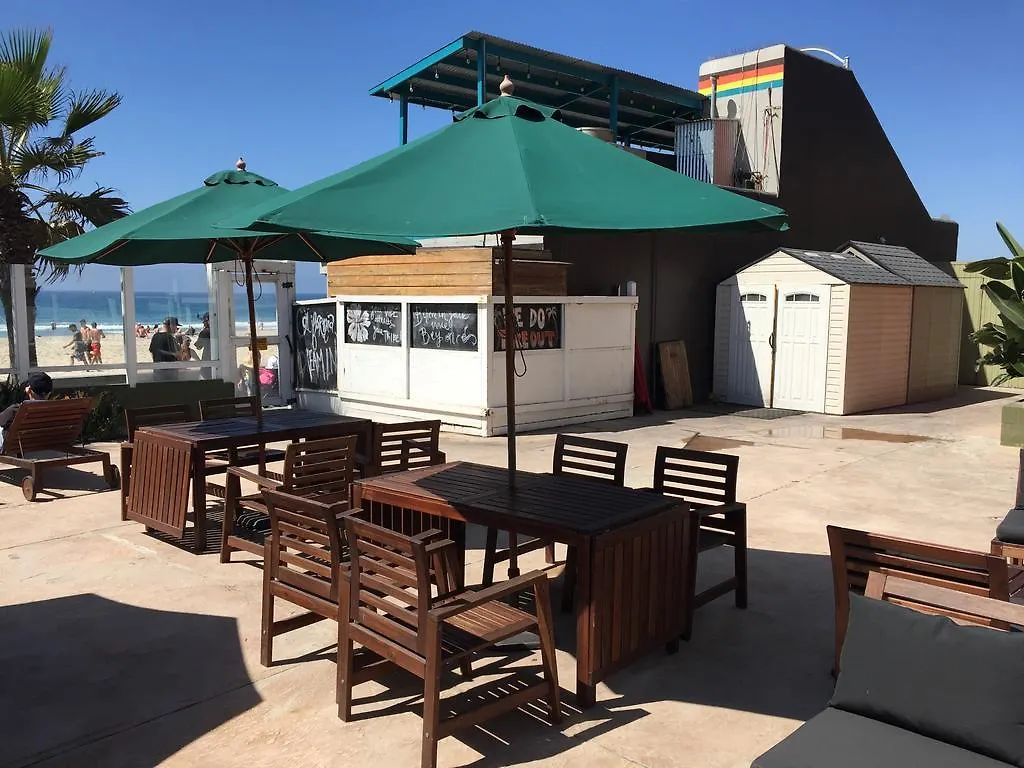 Surfer Hotel 3*
