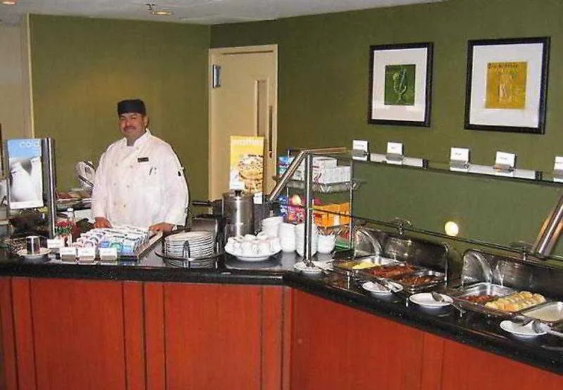 Hotel Courtyard By Marriott Rancho Bernardo 3*