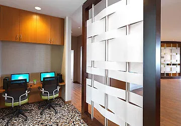 Hotel Springhill By Marriott Mission Valley 3*