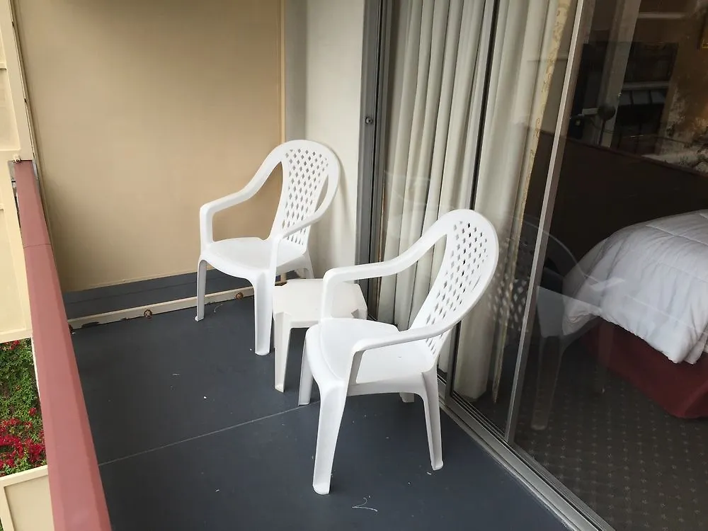 Days By Wyndham San Diego/downtown/convention Center 2*
