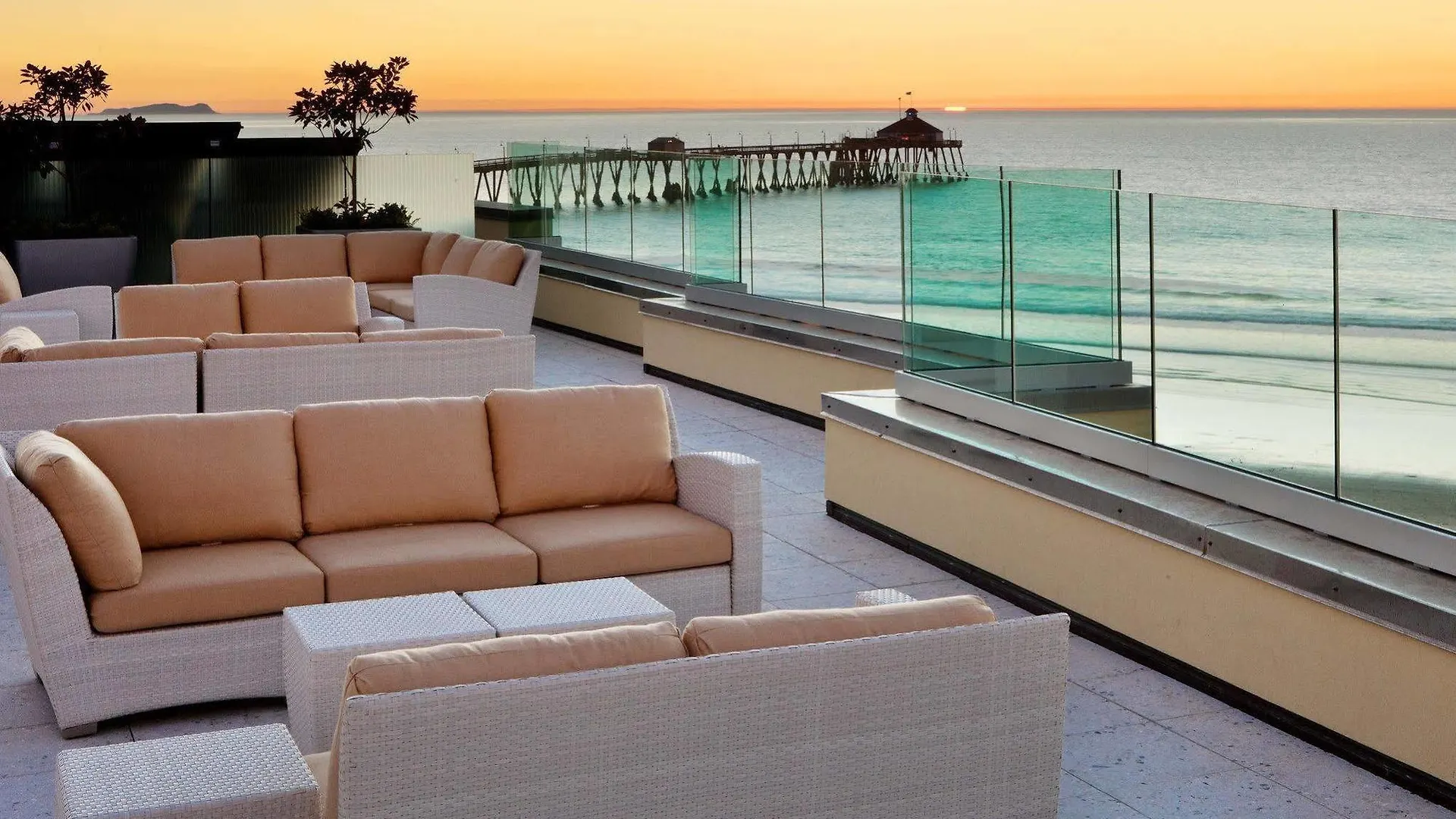 Pier South Resort, Autograph Collection Hotel 3*