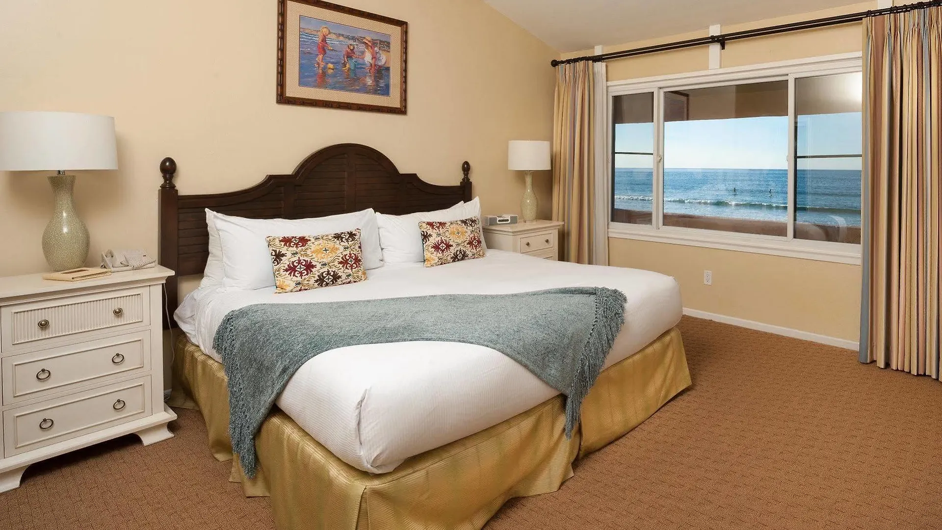 La Jolla & Tennis Club 4*