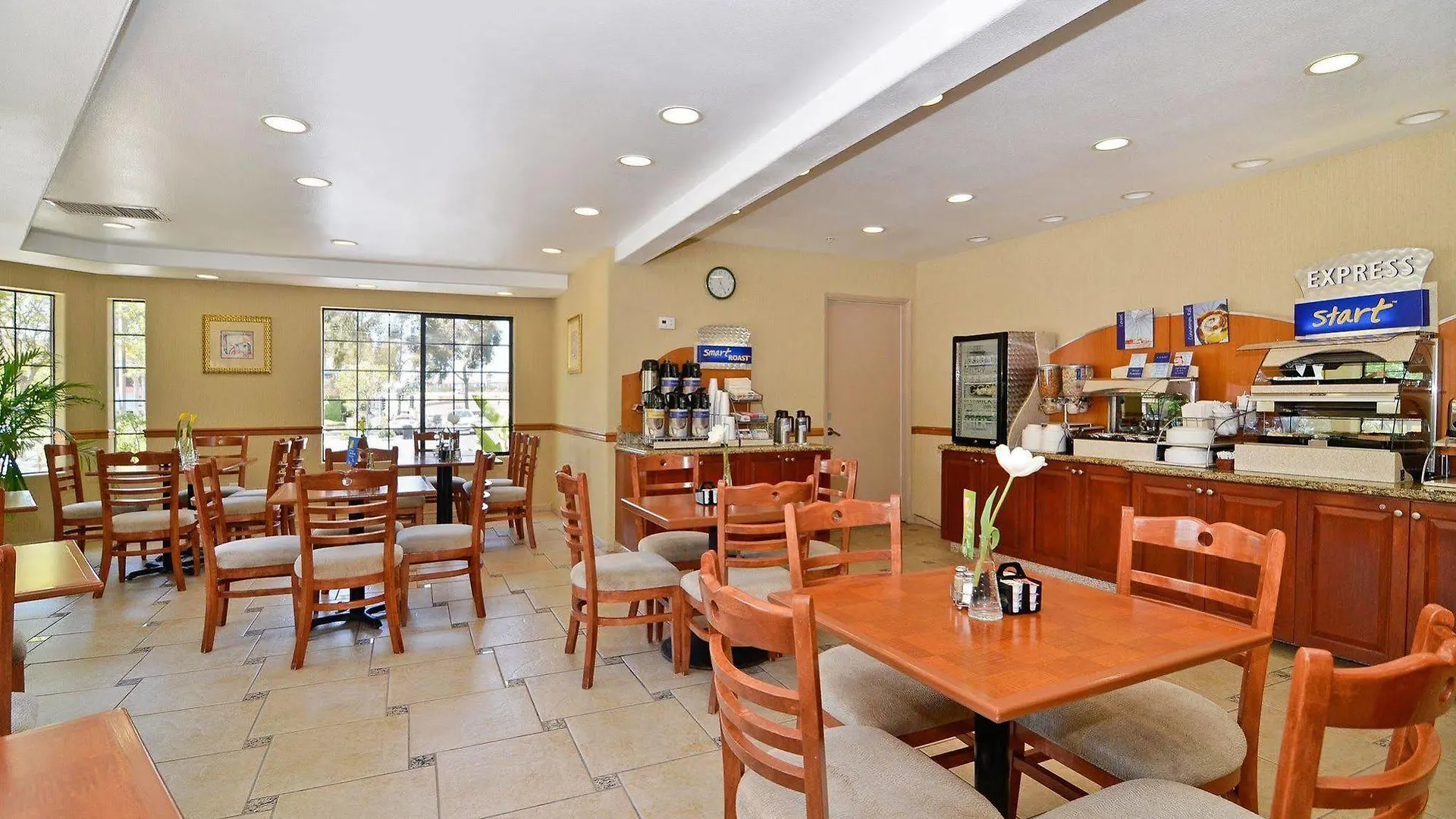 Holiday Express Mira Mesa By Ihg