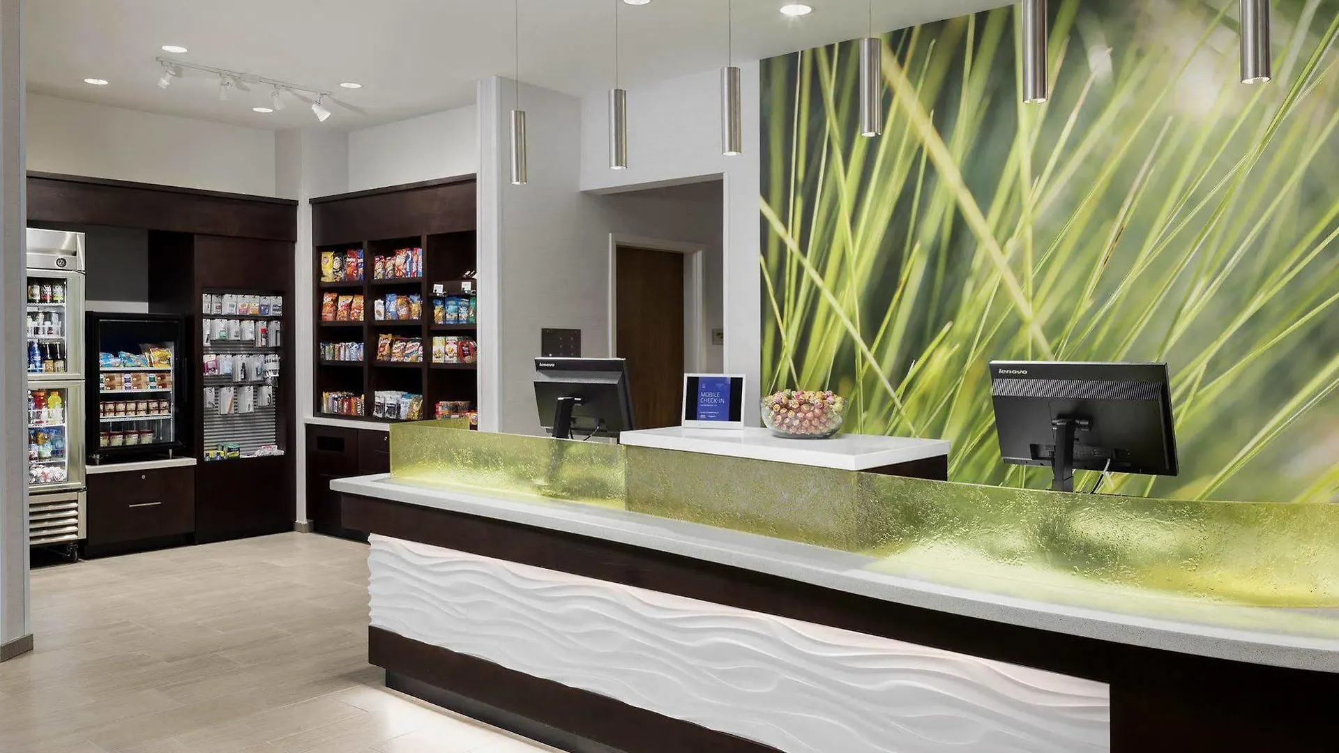 Hotel Springhill By Marriott Mission Valley 3*