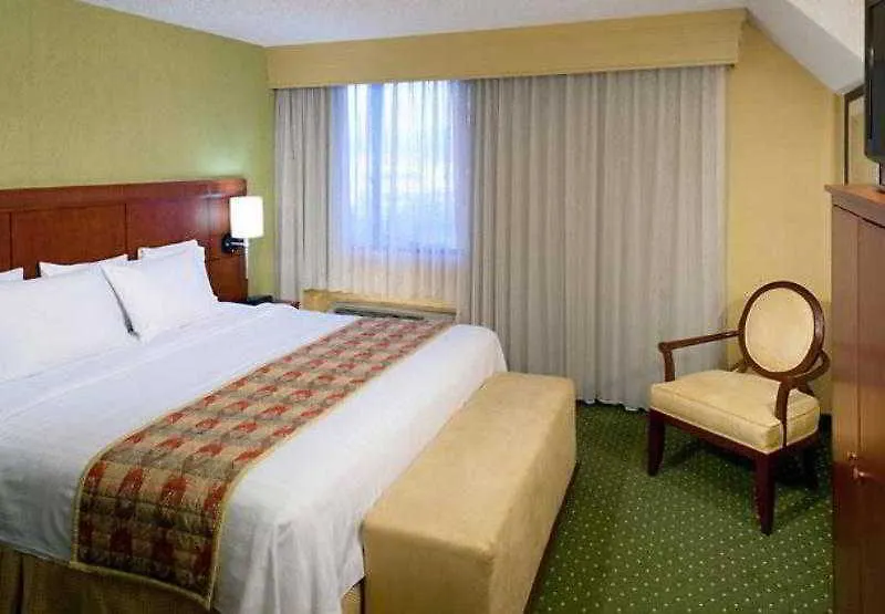 Hotel Courtyard By Marriott Rancho Bernardo 3*