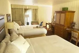 Doubletree By Hilton Golf Hotel