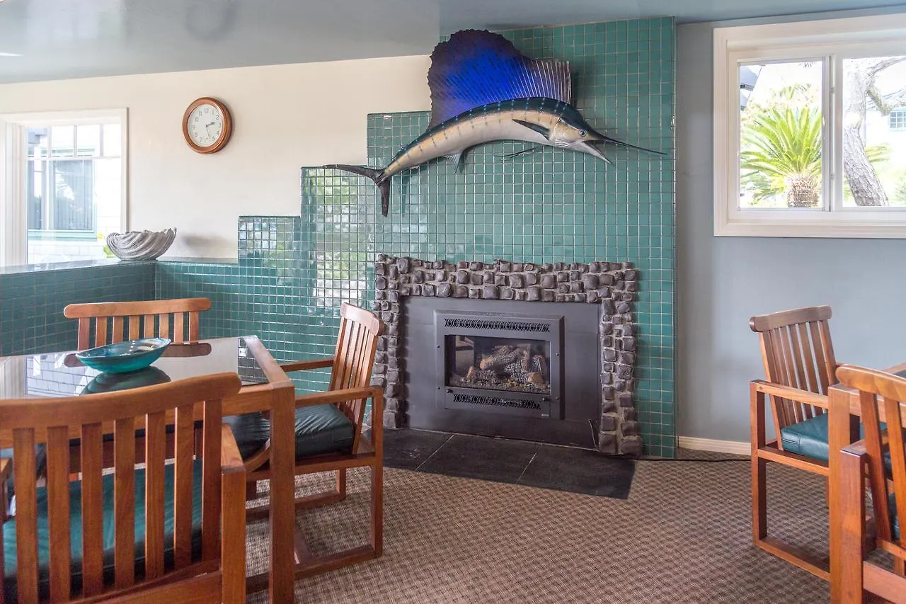 Aparthotel Wave Crest Del Mar