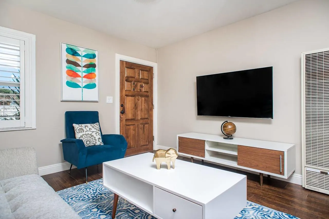 Charming 3br/2ba Craftsman By Domio بيت للعطل