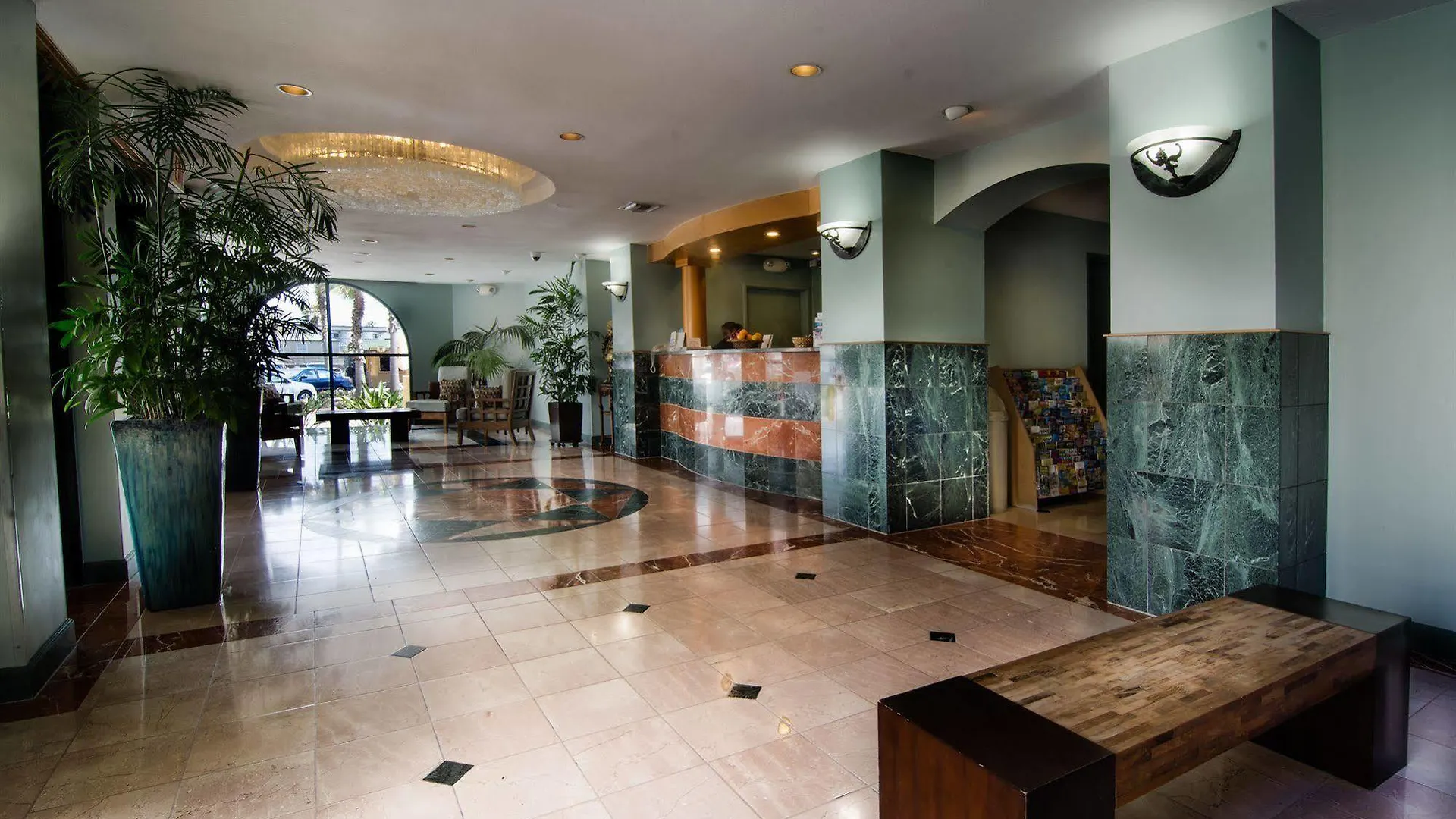 Ocean Park Hotel