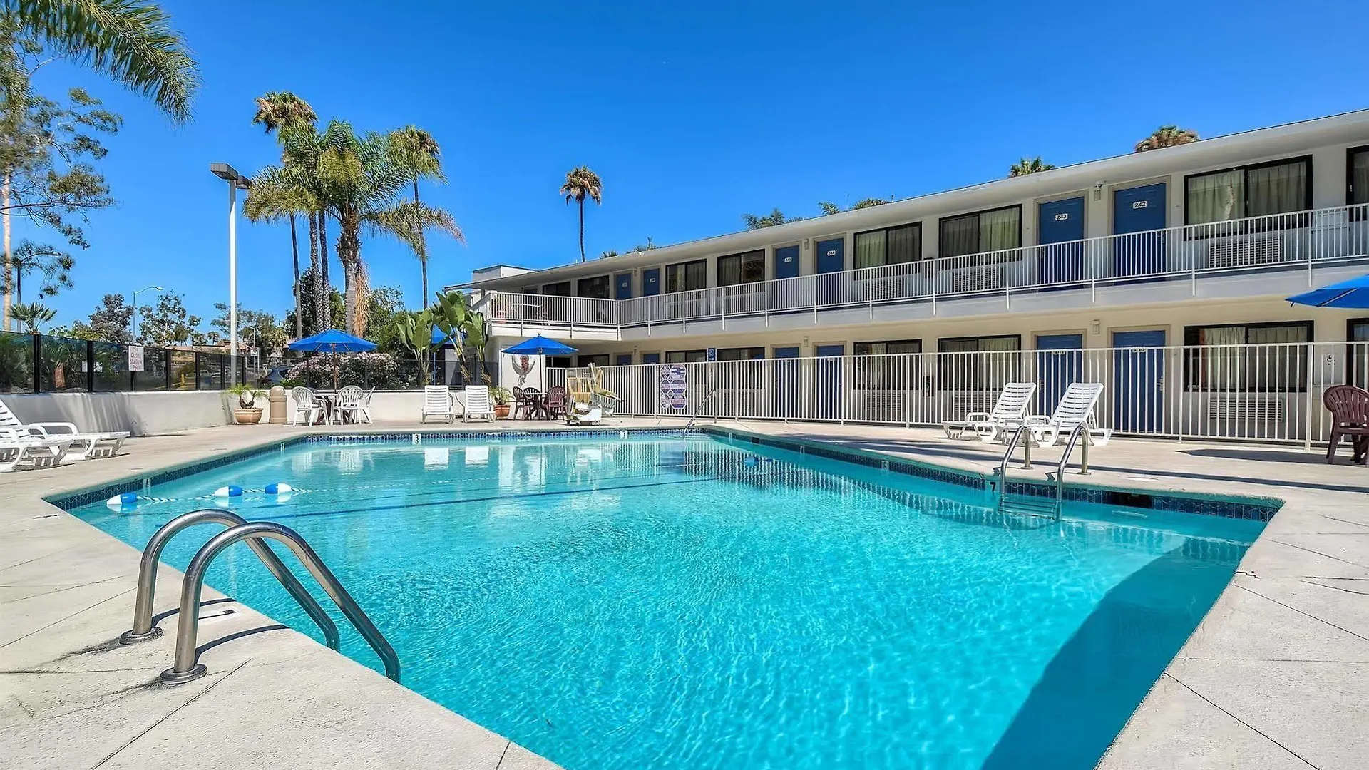 Hotel 6-san Diego, Ca - Circle - Mission Valley
