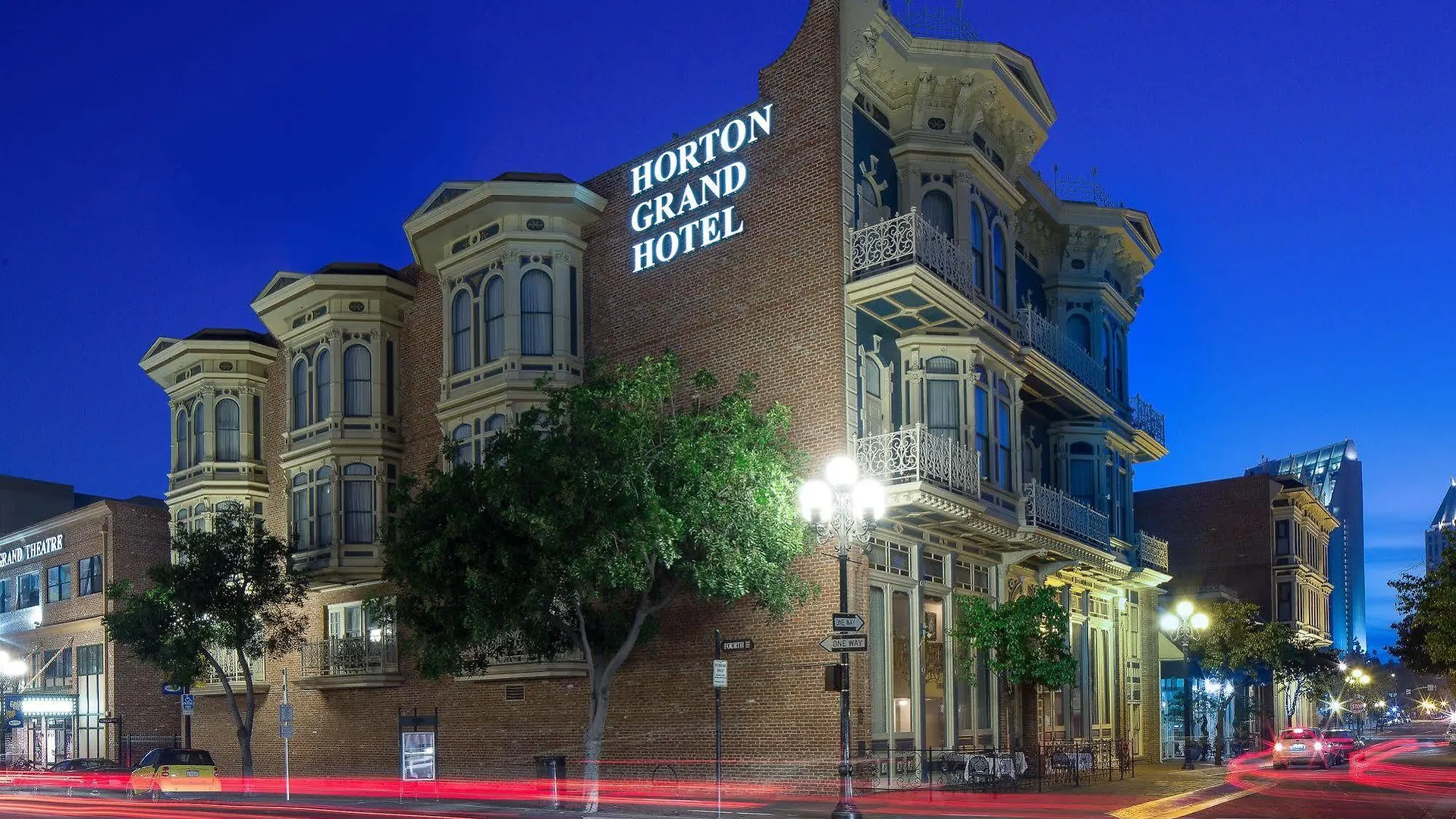 Horton Grand Hotel 4*