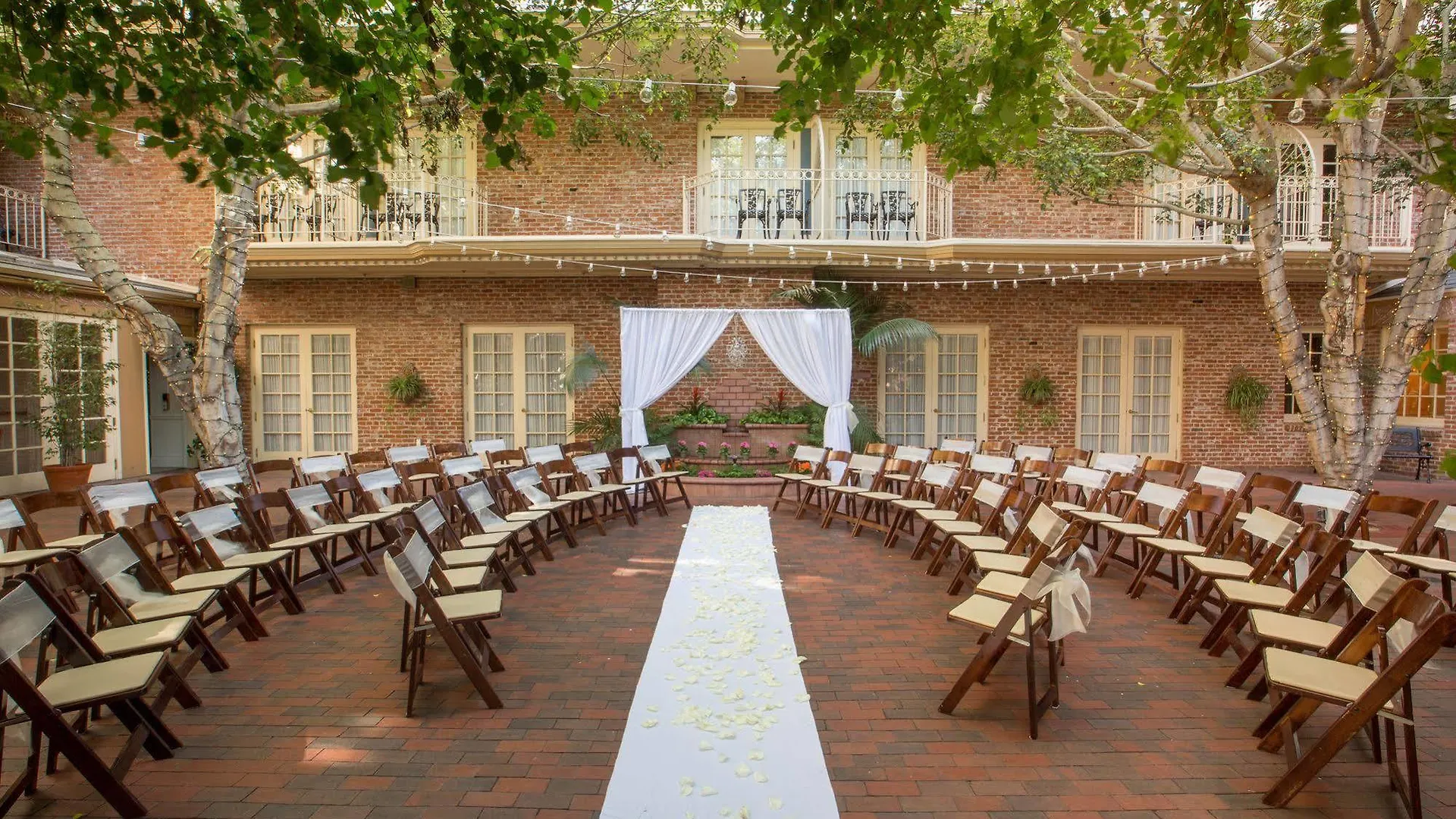 Horton Grand Hotel