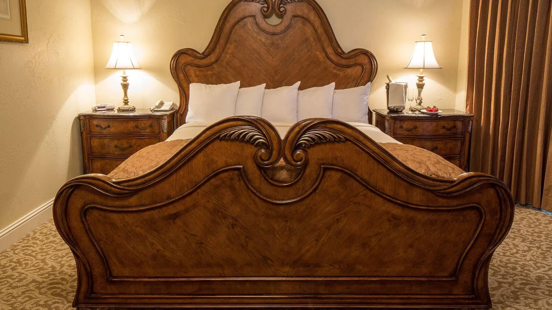 Hotel Horton Grand San Diego