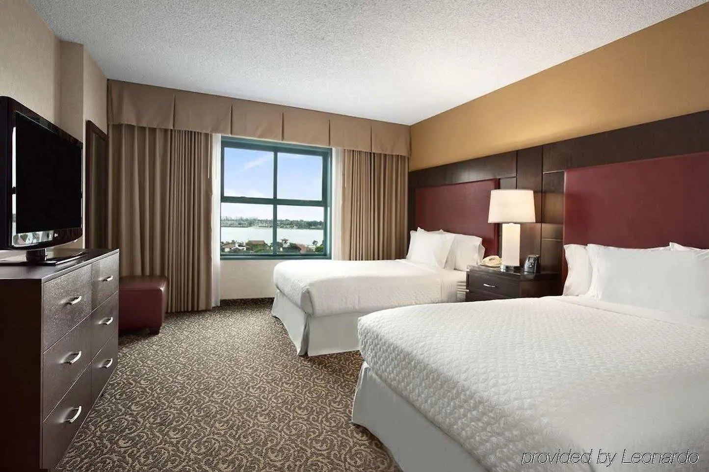 Embassy By Hilton Bay Downtown Hotel San Diego