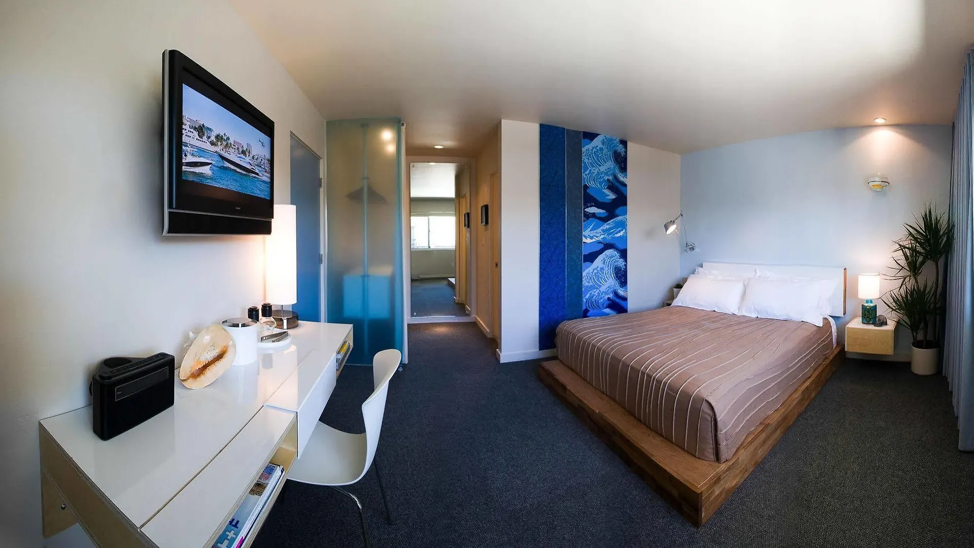 The Pearl 4*