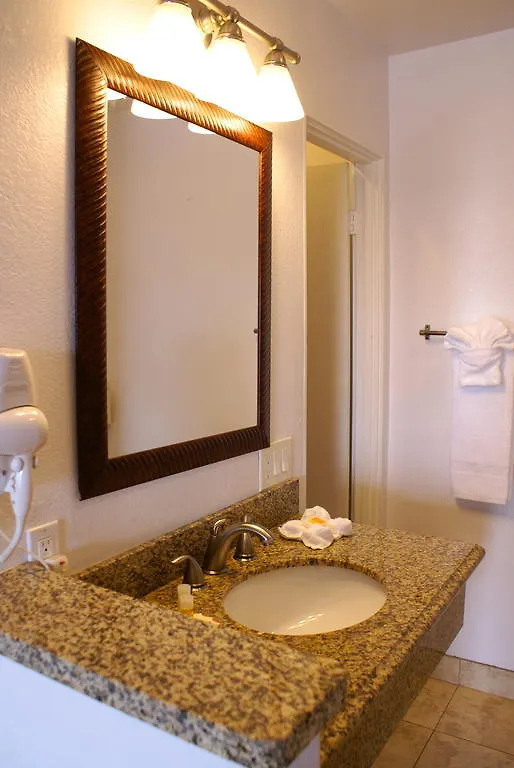 Hotel Days Harbor View 2*