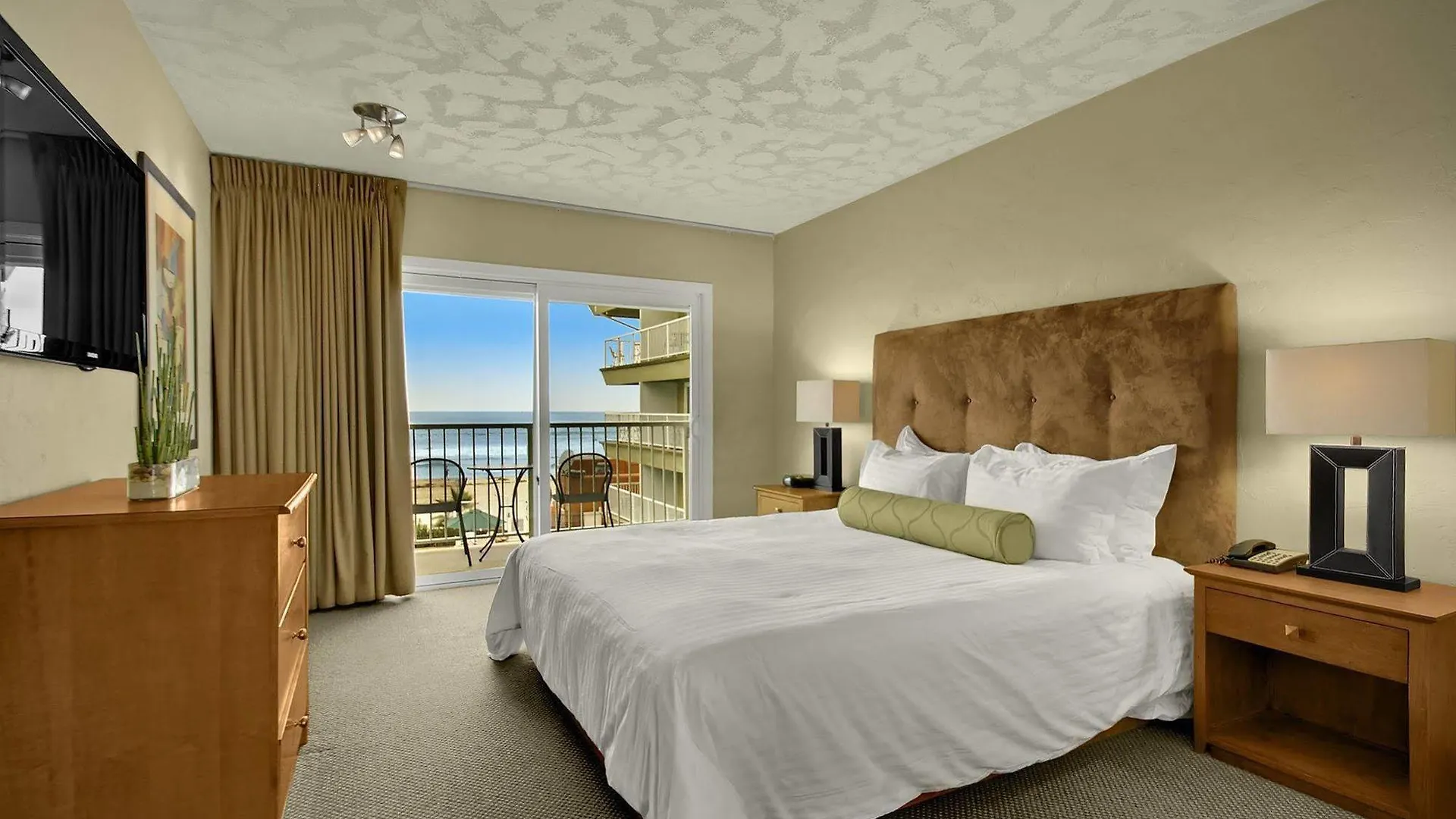 Surfer Hotel San Diego