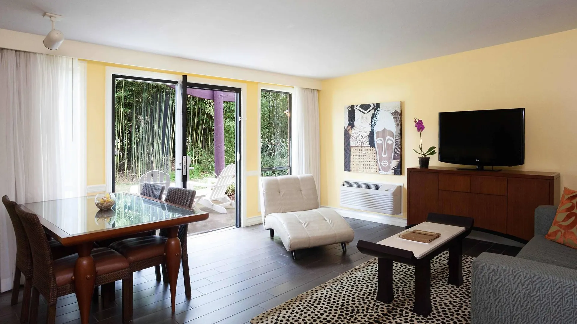Paradise Point & Spa
