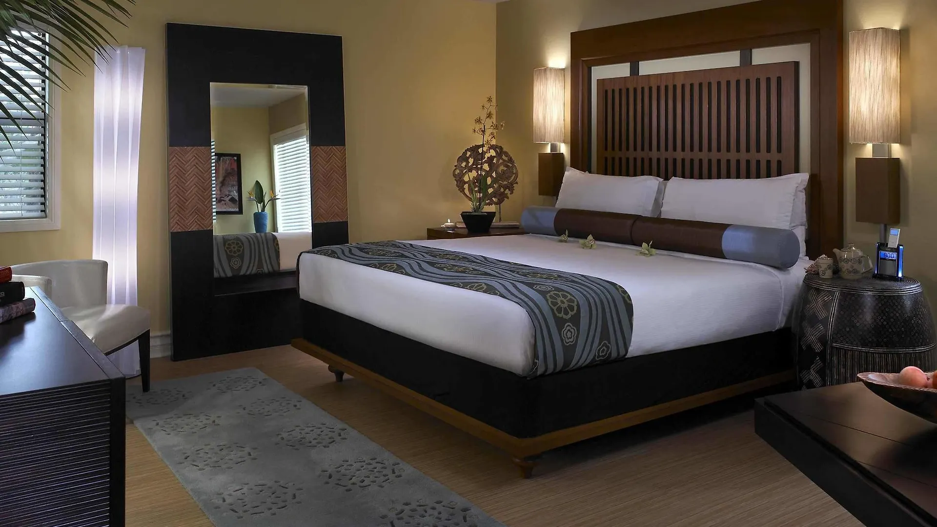 Paradise Point & Resort