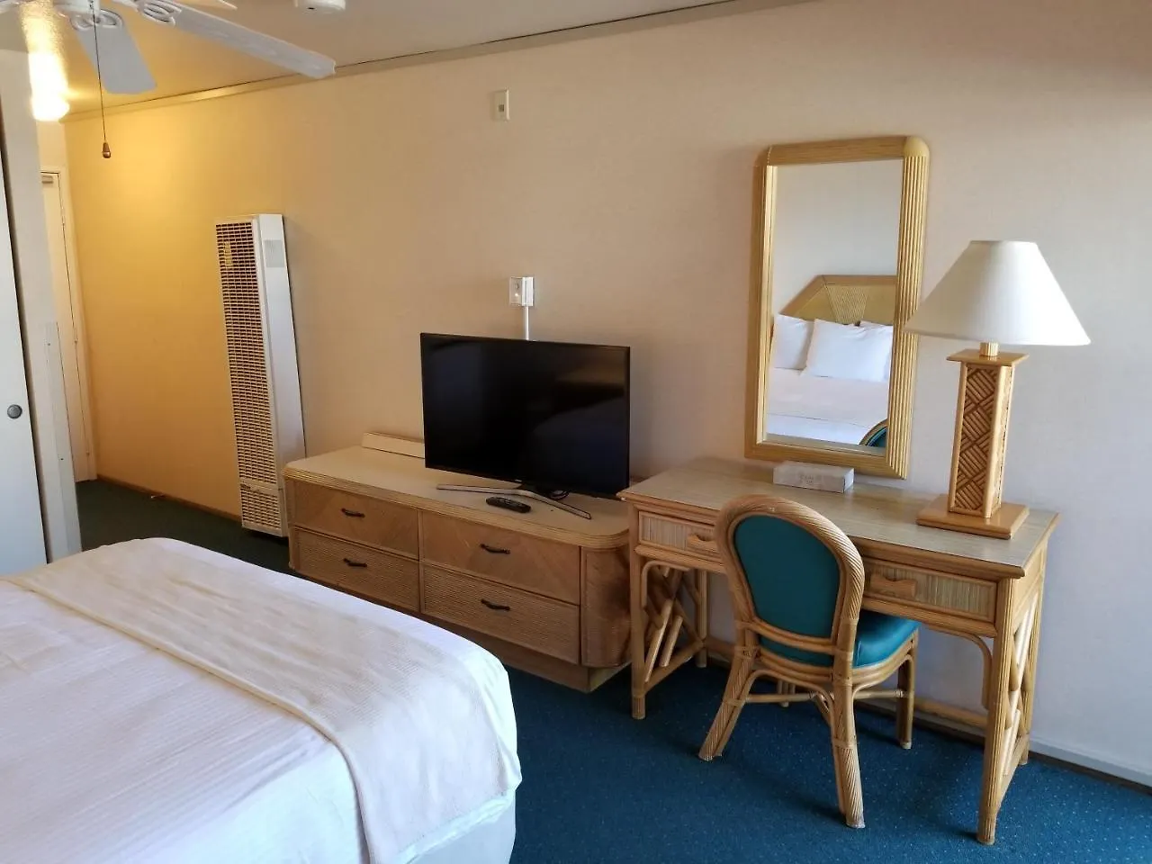 Hotell The 3*