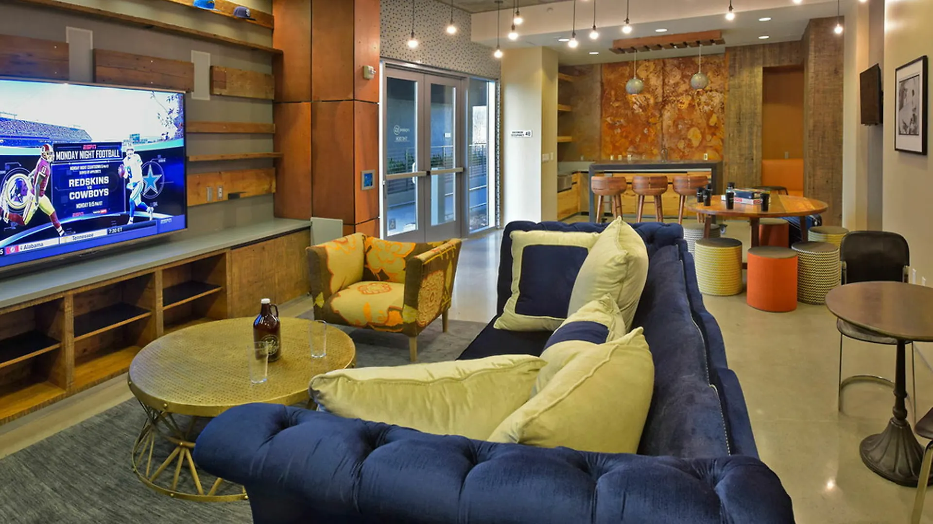 Modern Downtown By Barsala San Diego
